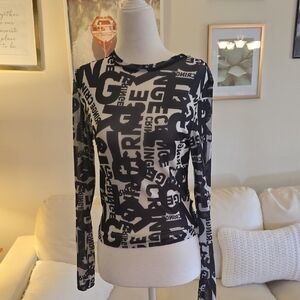 Graphic Black and White Long Sleeve Top